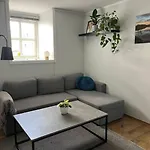 Διαμέρισμα Cozy Ground Floor